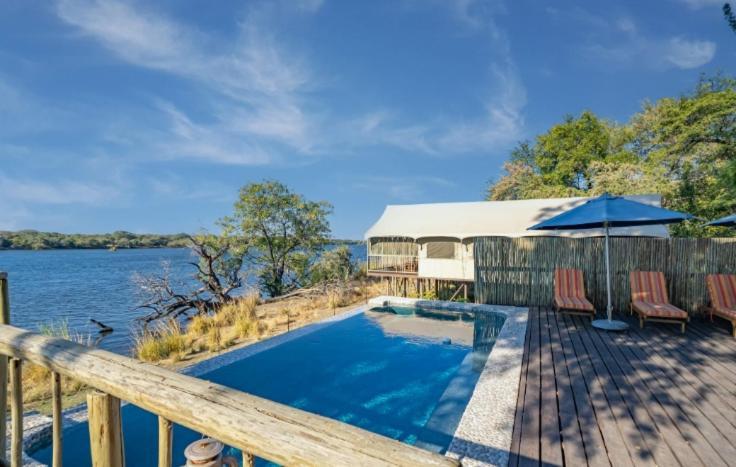 Jackalberry Chobe Otel Kasane Dış mekan fotoğraf