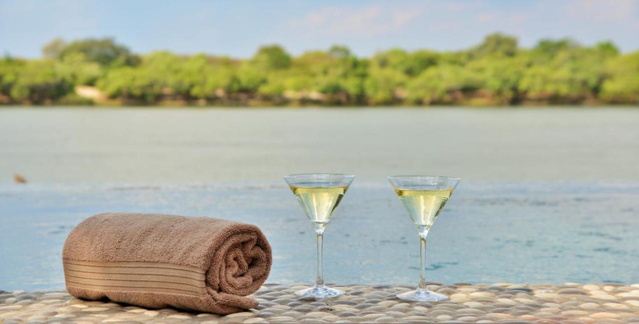 Jackalberry Chobe Otel Kasane Dış mekan fotoğraf
