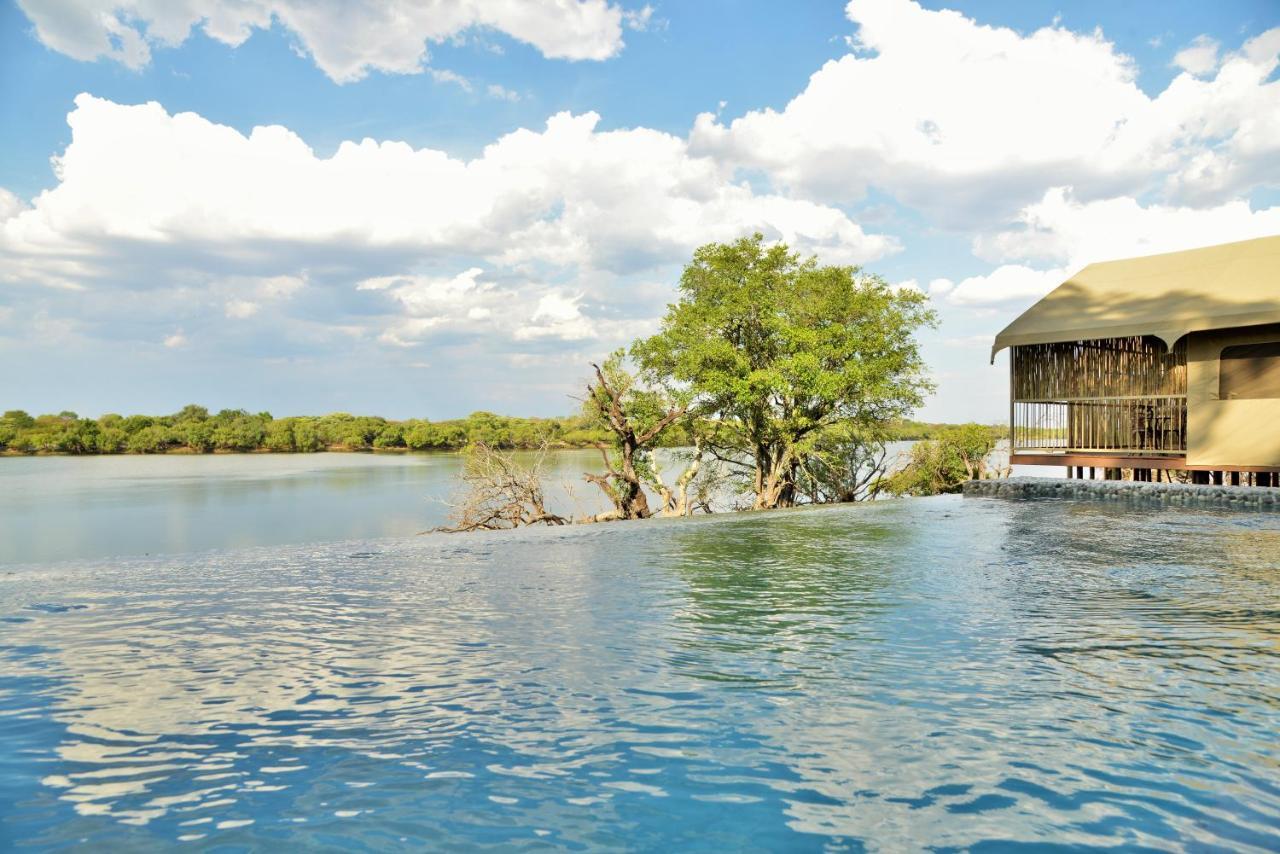 Jackalberry Chobe Otel Kasane Dış mekan fotoğraf